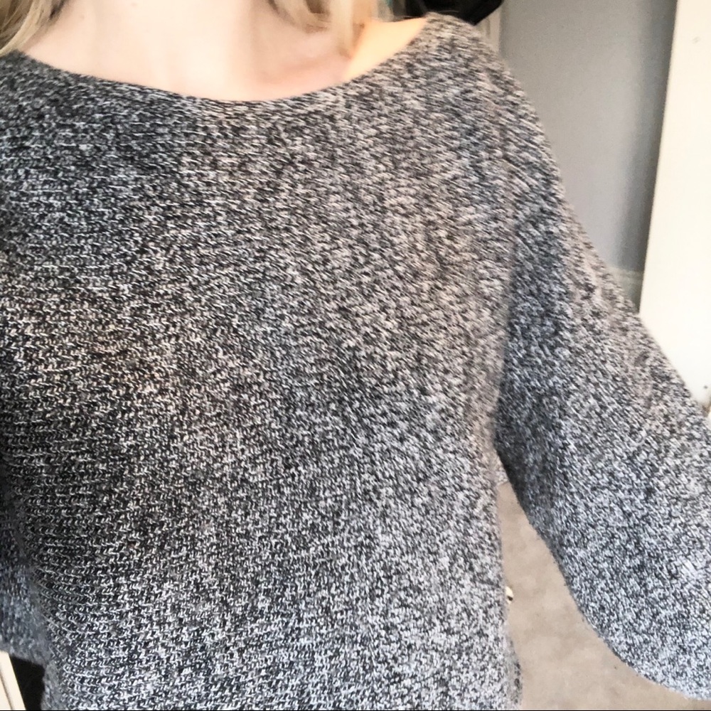 💫GAP Oversized/Cropped Knit Sweater - Picture 4 of 6